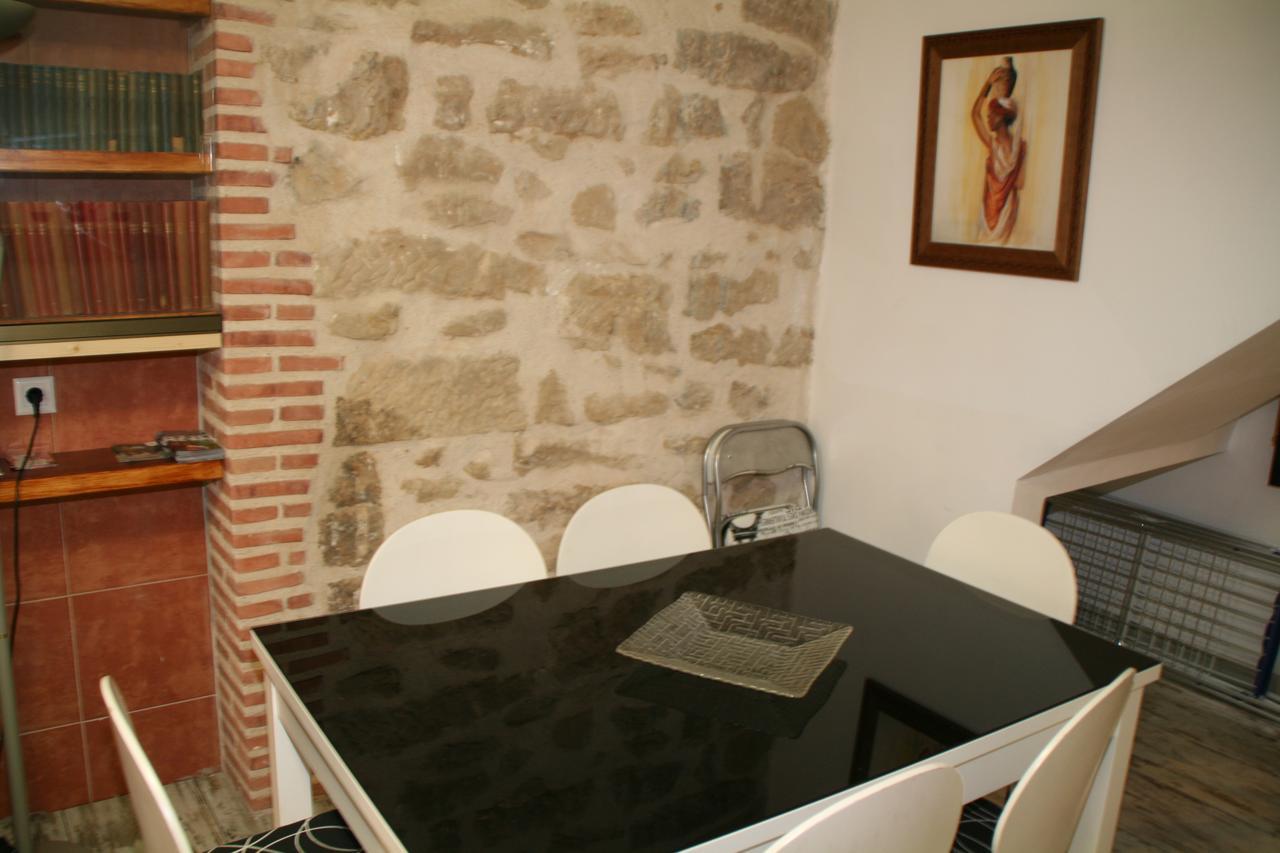 Casa Ramon Y Cajal Alcañiz Exterior foto